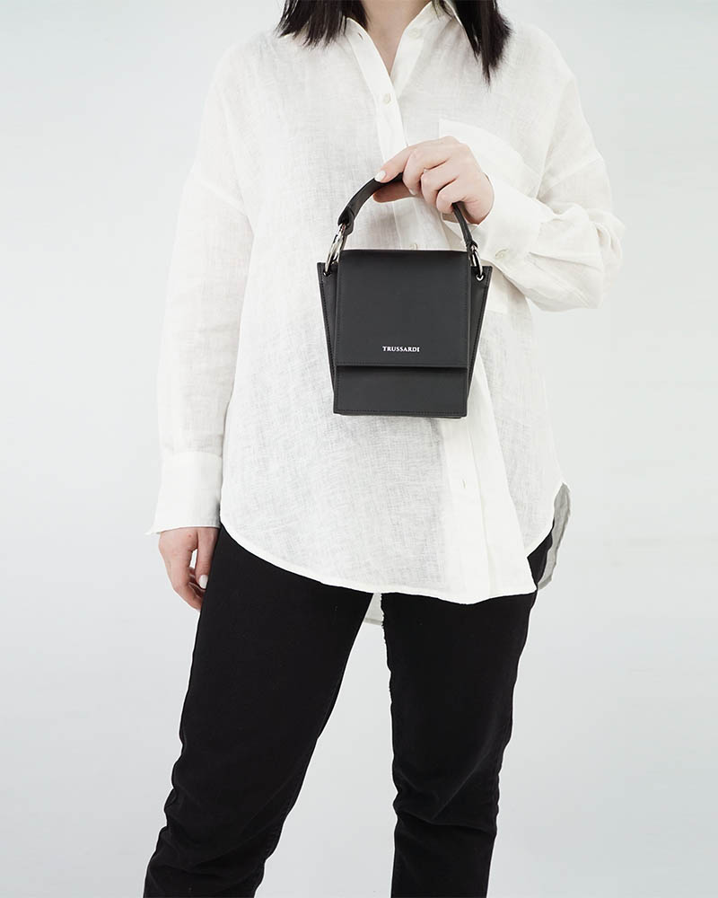 TRUSSARDI