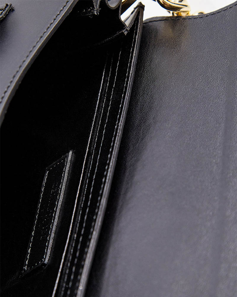 CERRUTI