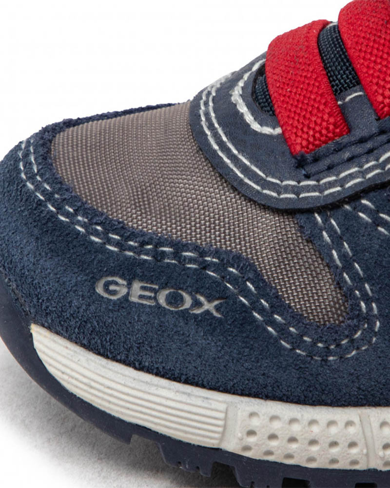 GEOX