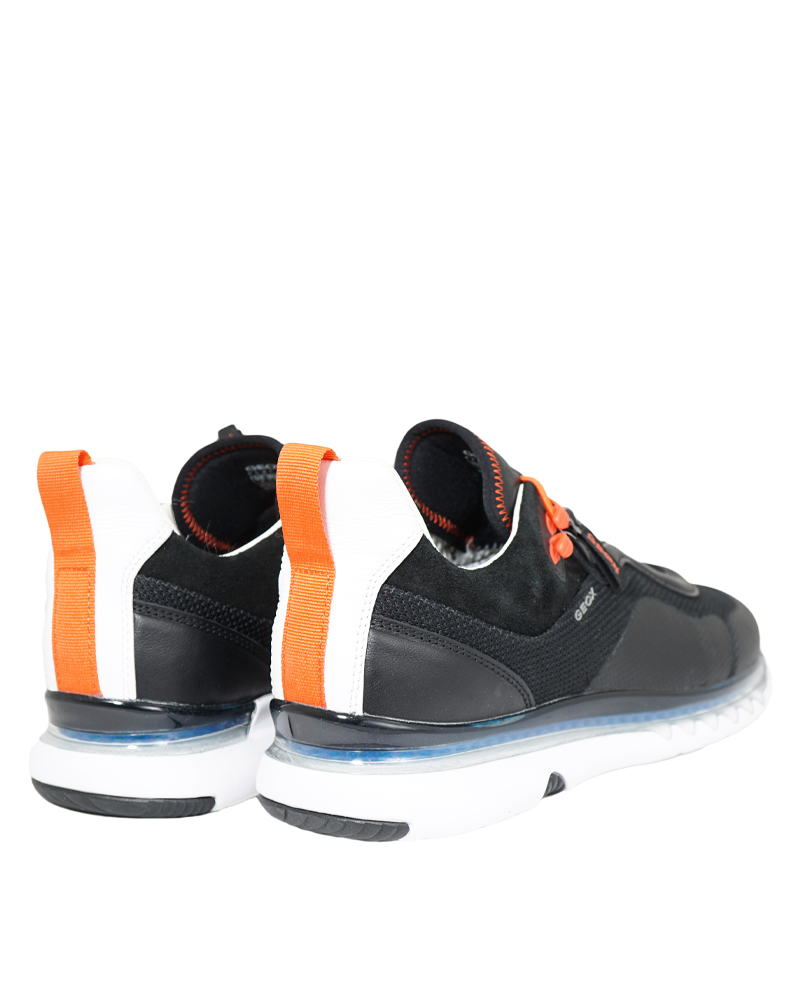 GEOX