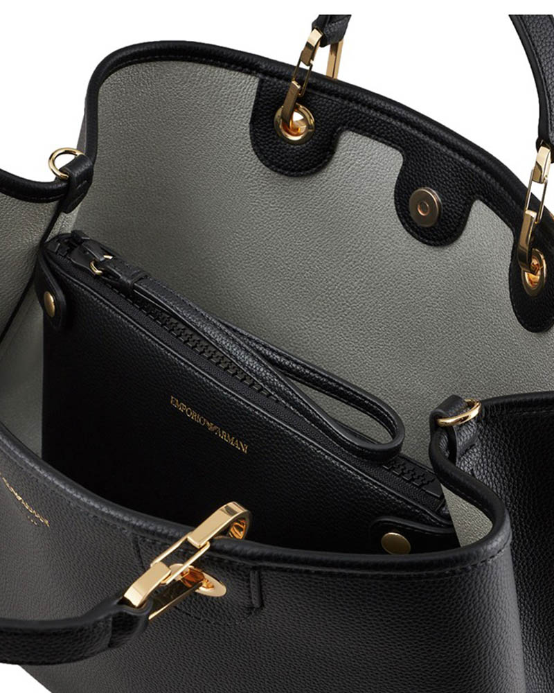 EMPORIOARMANI