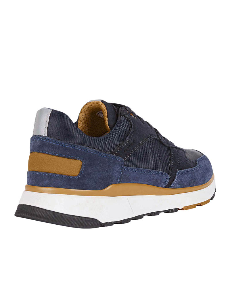 GEOX