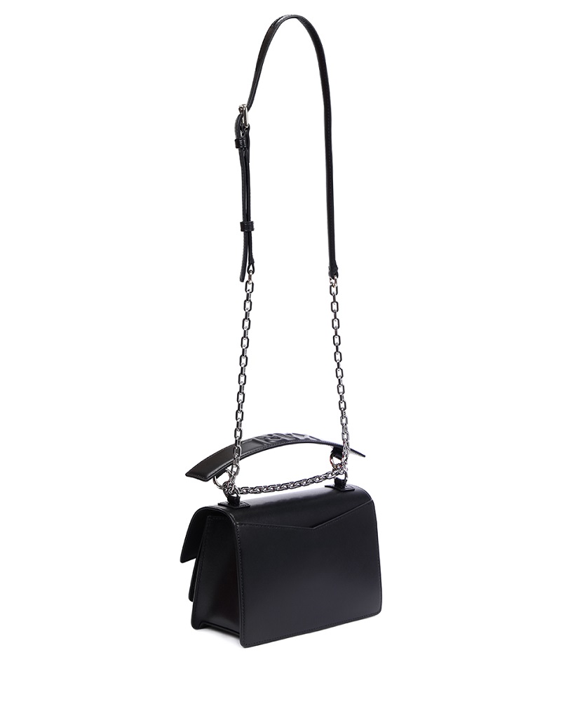 KARLLAGERFELD