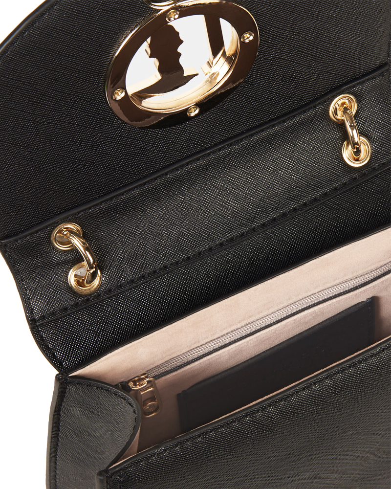 TRUSSARDI