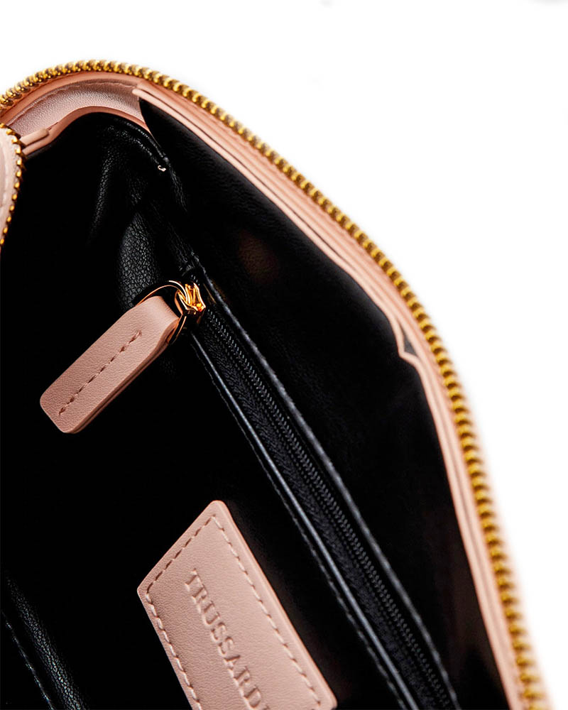 TRUSSARDI