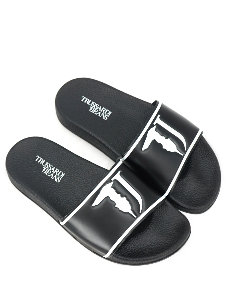 TRUSSARDI