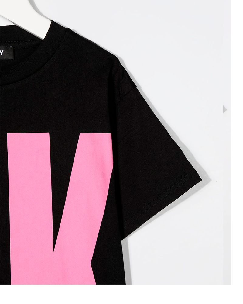 DKNY