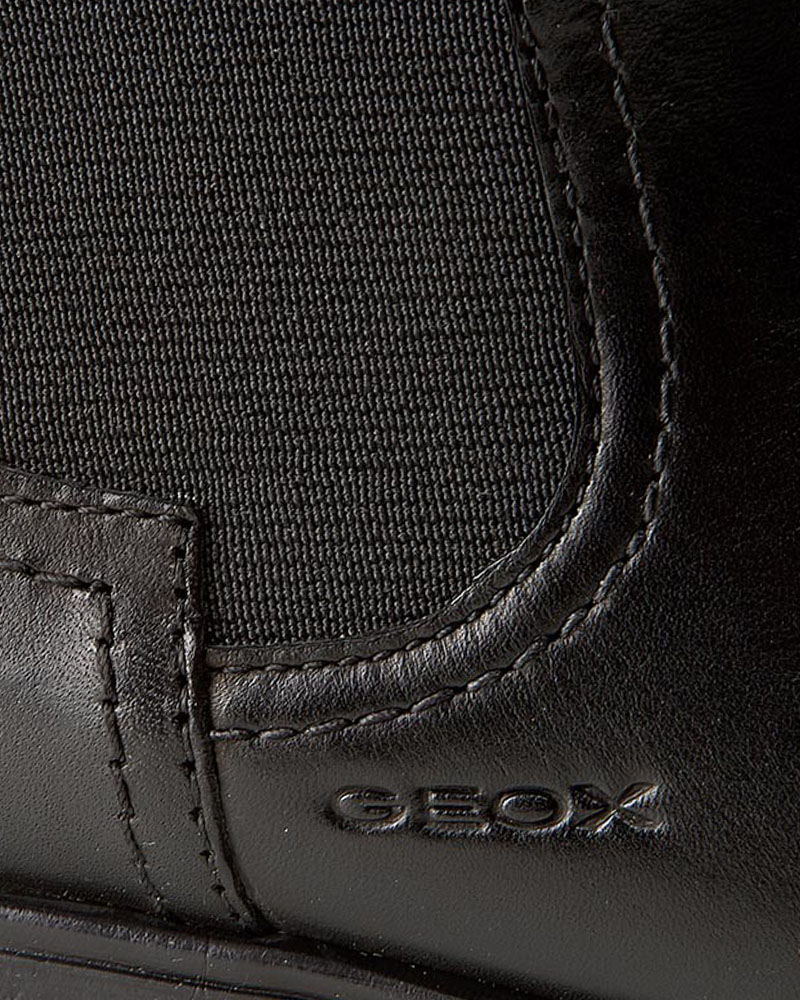 GEOX