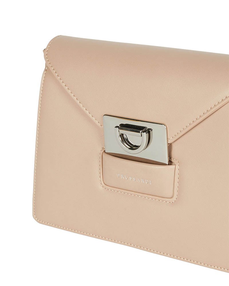 TRUSSARDI