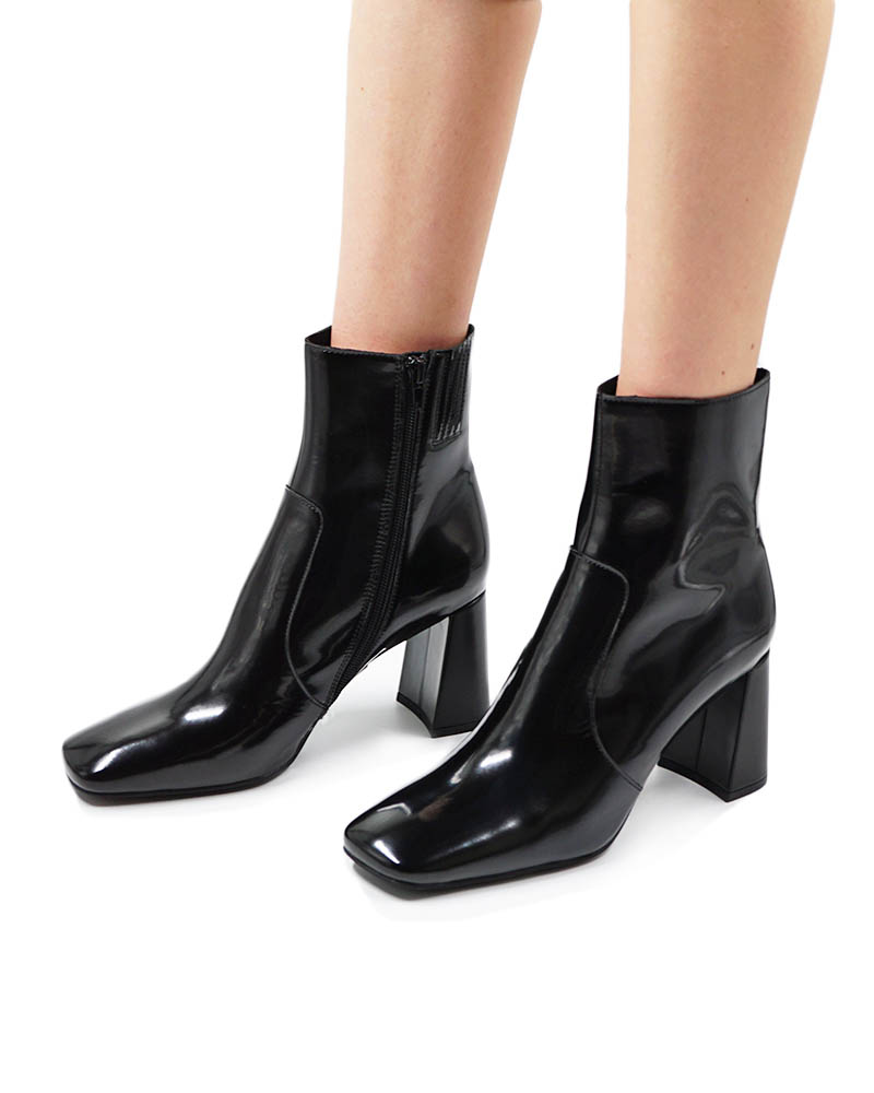 JEFFREYCAMPBELL
