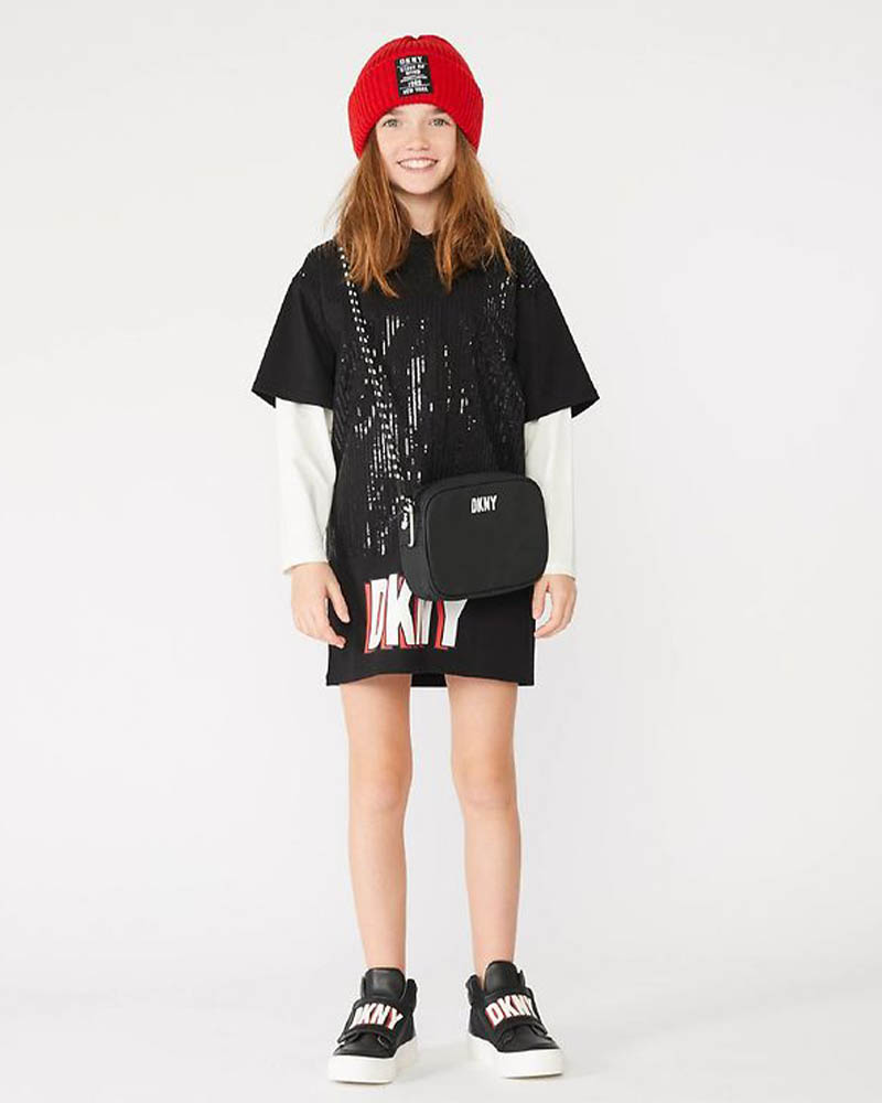 DKNY