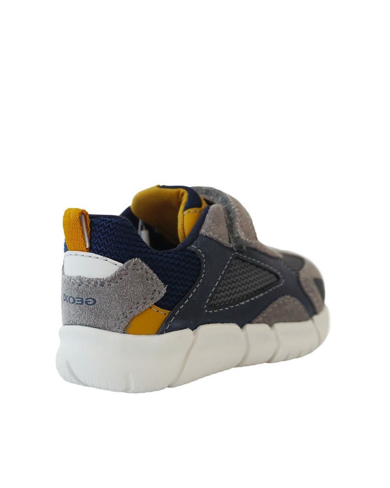GEOX