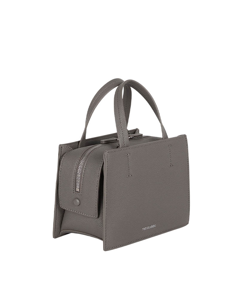 TRUSSARDI
