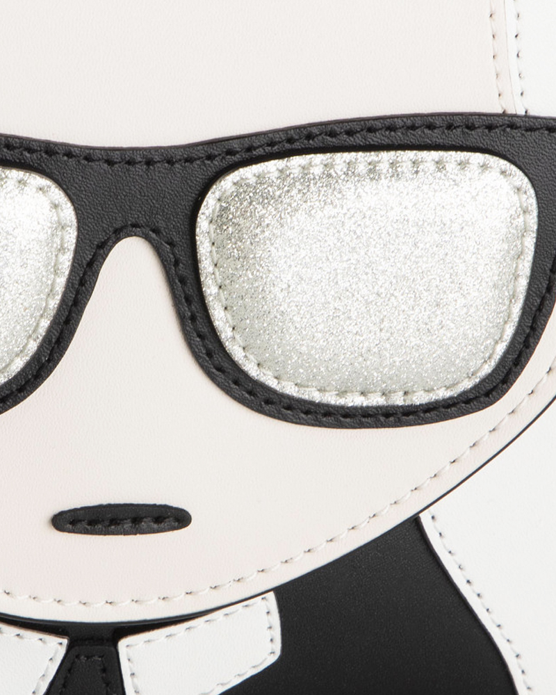 KARLLAGERFELD
