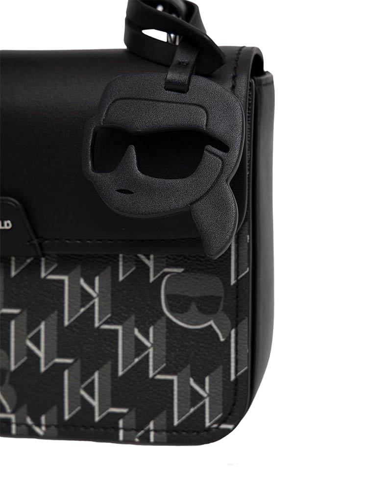 KARLLAGERFELD
