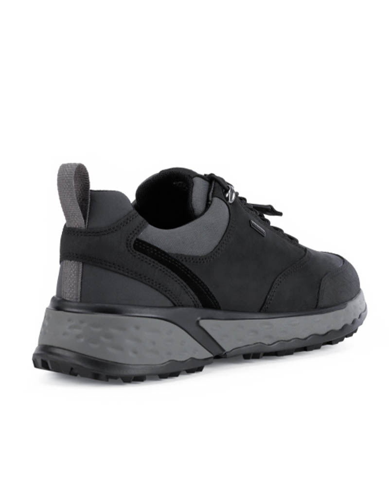 GEOX