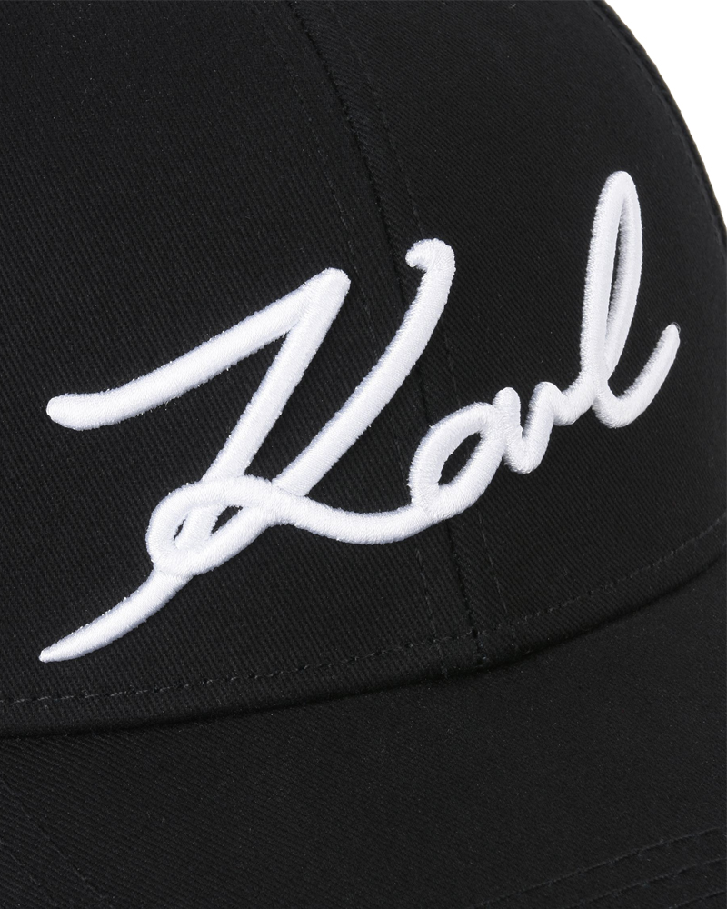 KARLLAGERFELD
