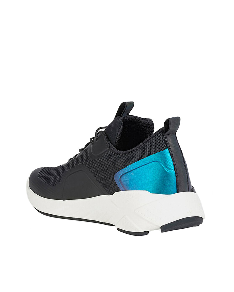GEOX