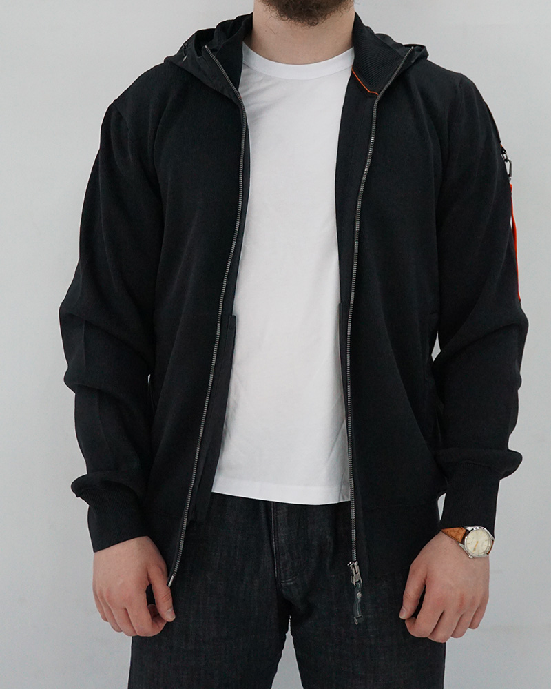 PARAJUMPERS