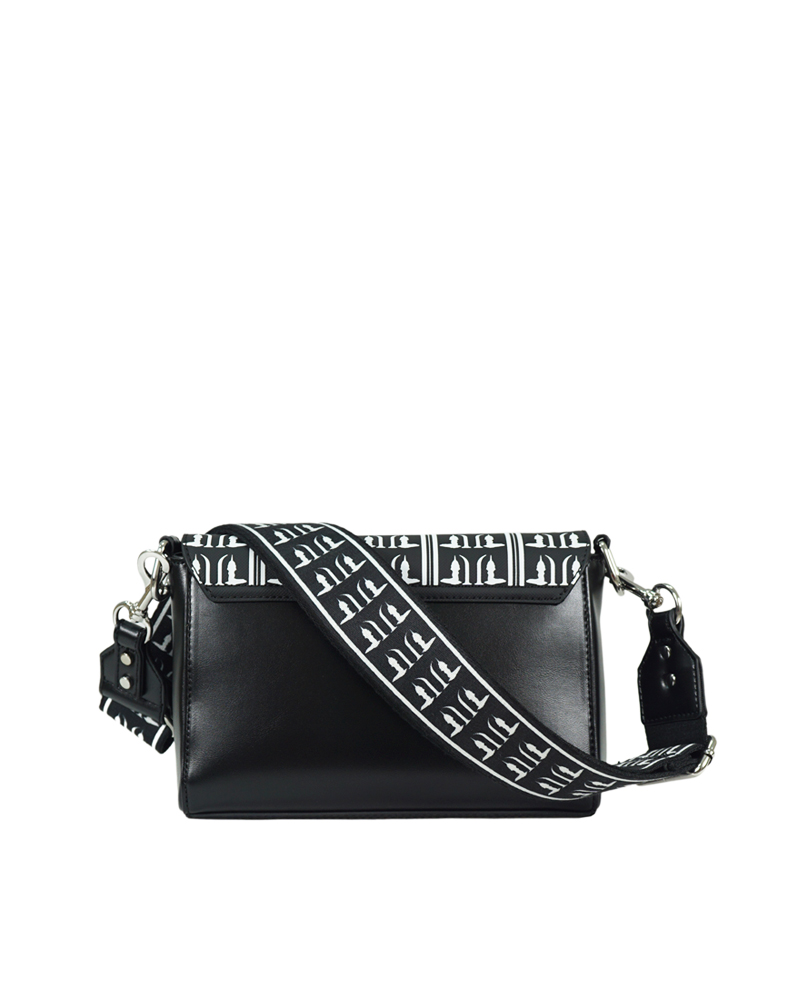 TRUSSARDI