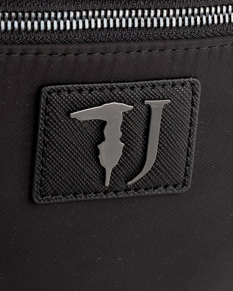 TRUSSARDI