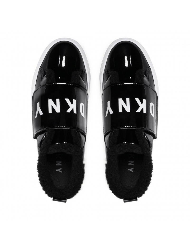 DKNY