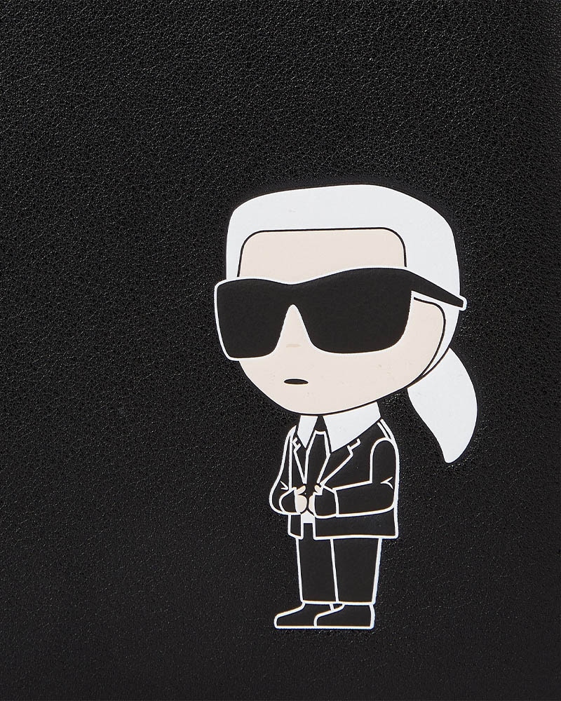 KARLLAGERFELD