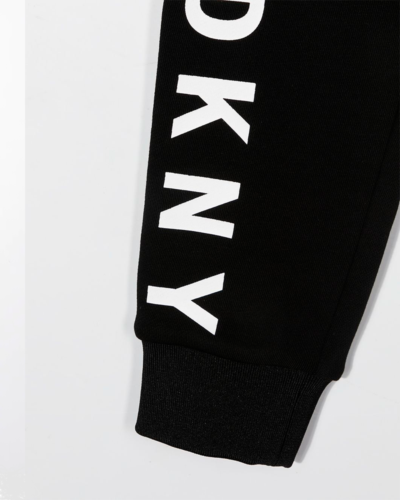 DKNY