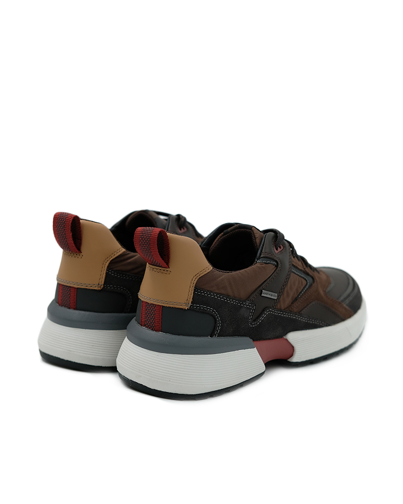 GEOX