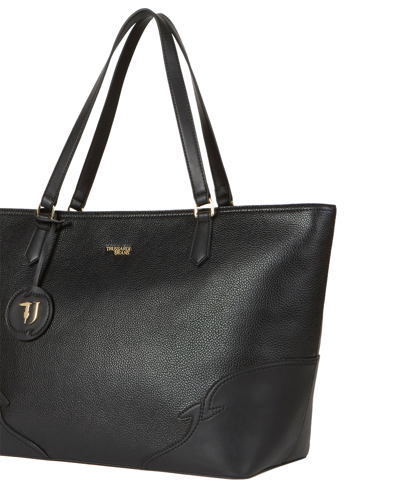 TRUSSARDI