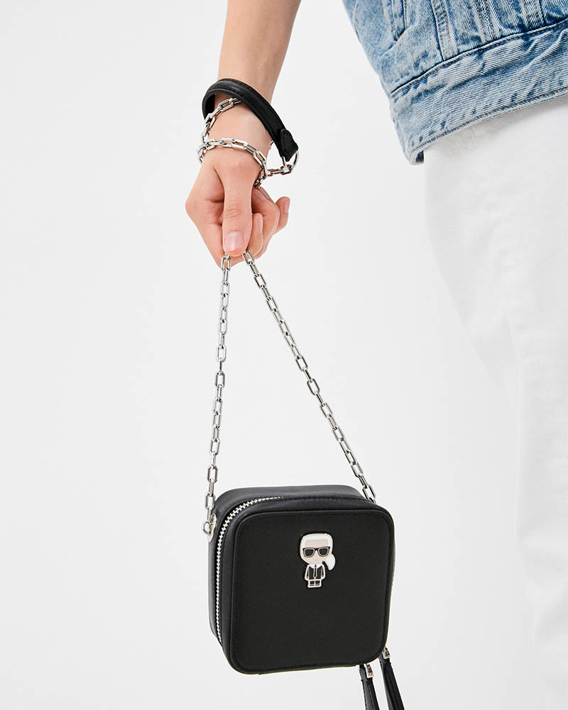 KARLLAGERFELD