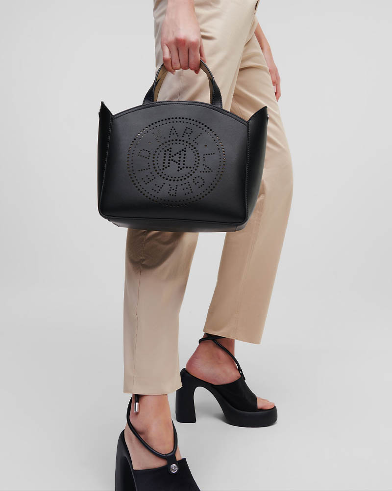 KARLLAGERFELD