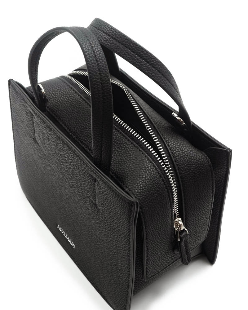 TRUSSARDI