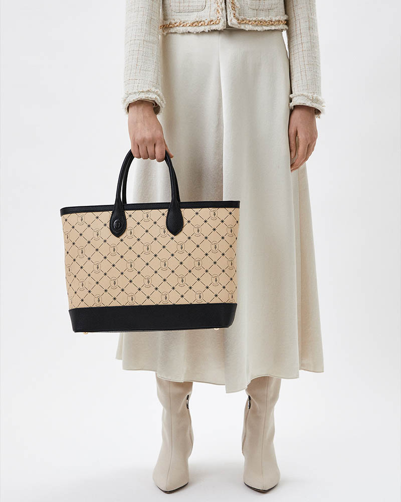 TRUSSARDI