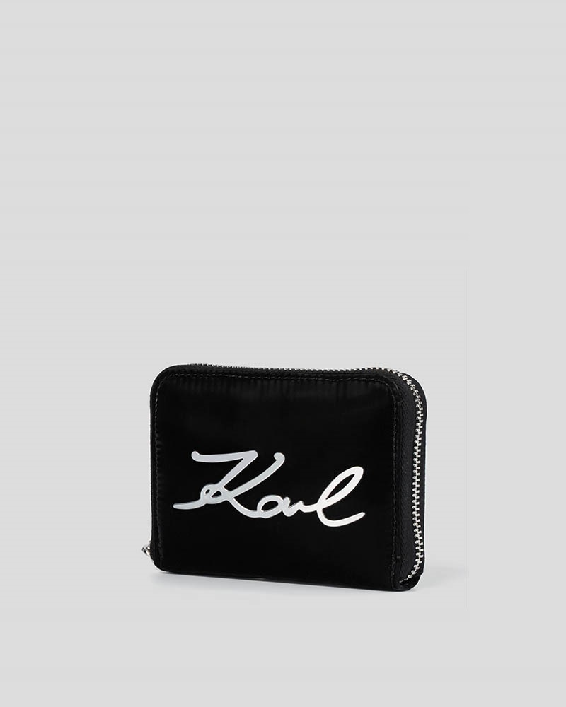 KARLLAGERFELD