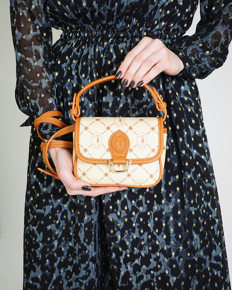 TRUSSARDI