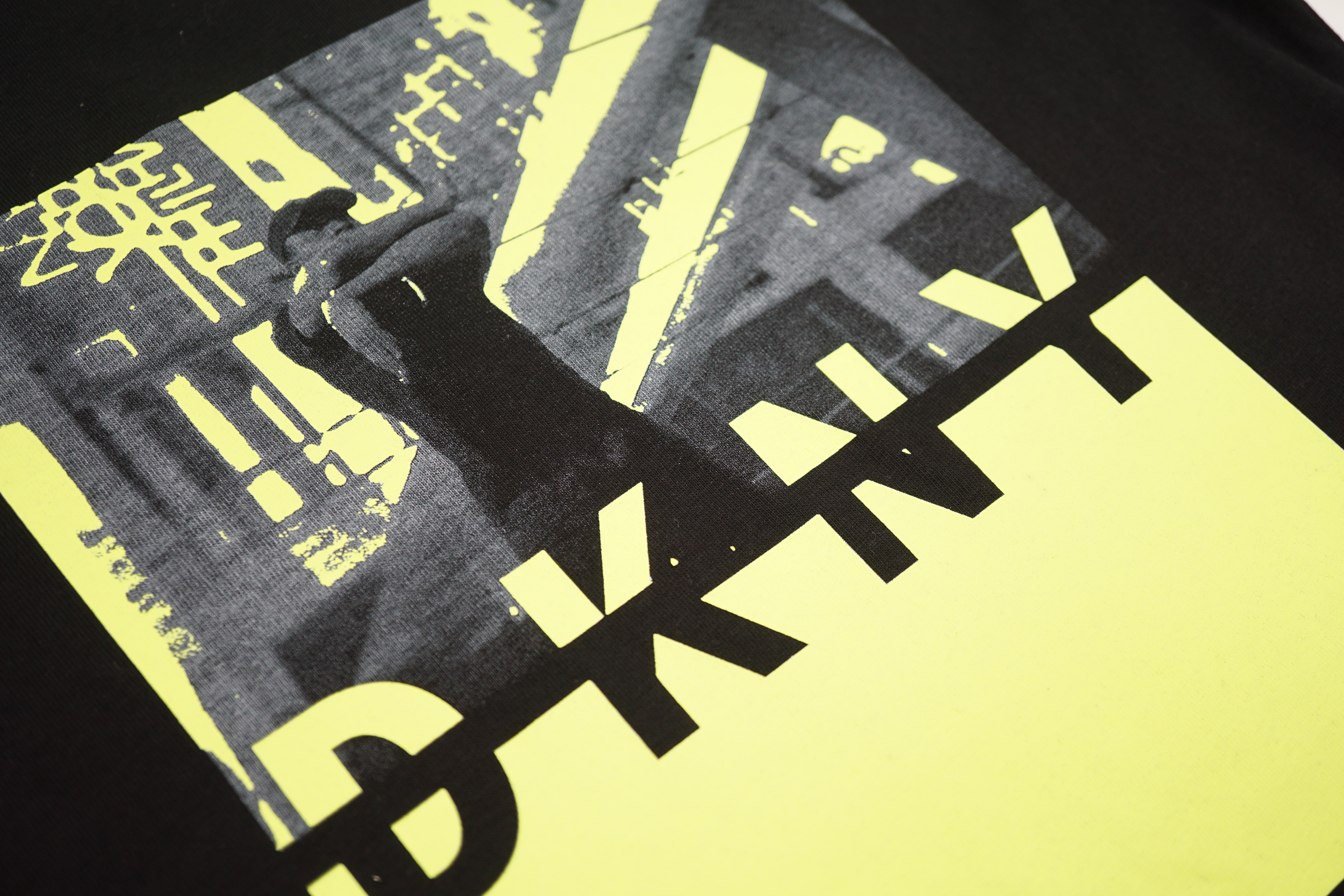 DKNY