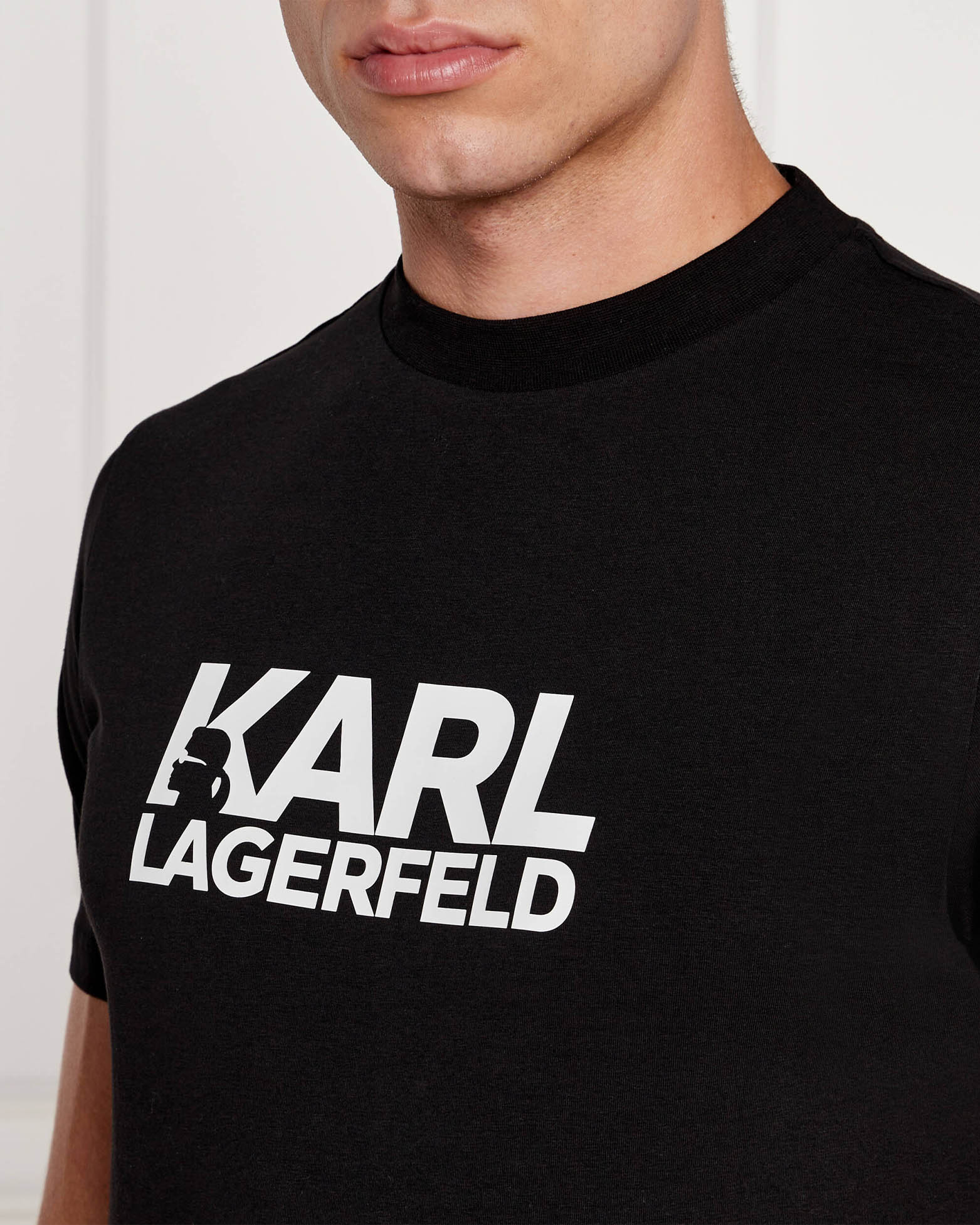 KARLLAGERFELD