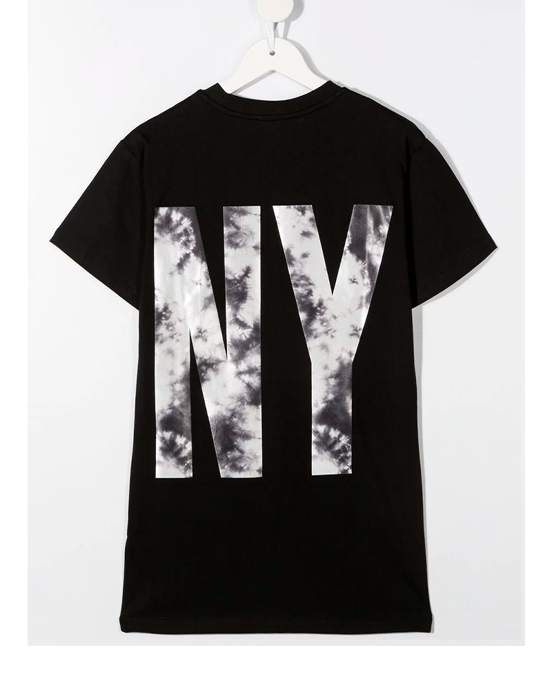 DKNY