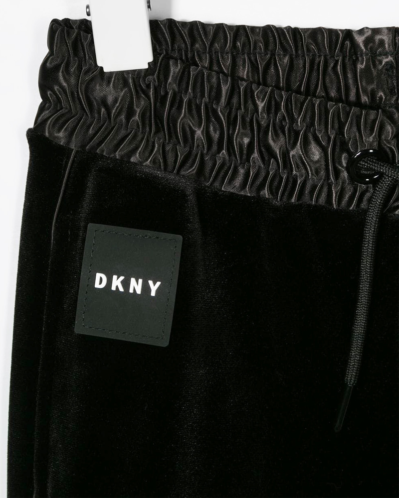DKNY