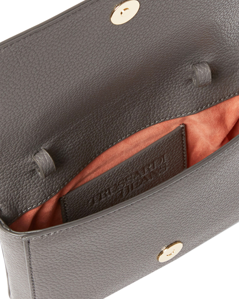 TRUSSARDI