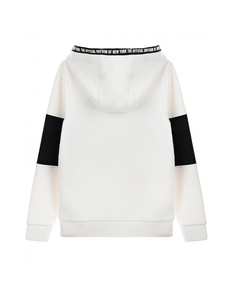 DKNY