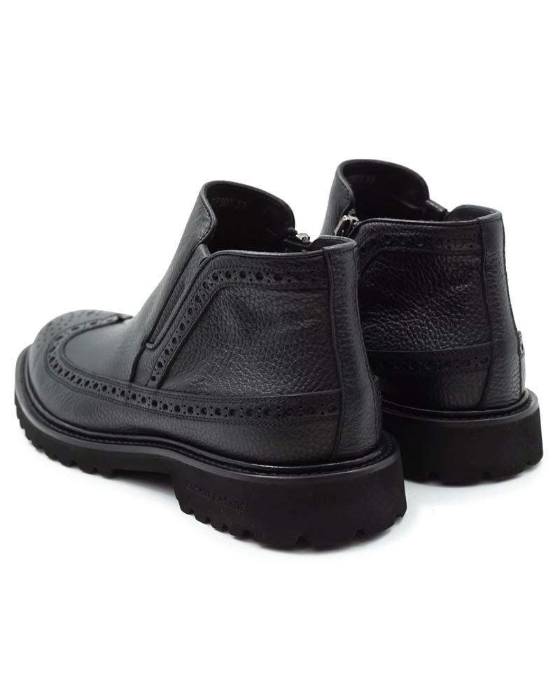 CESARECASADEI