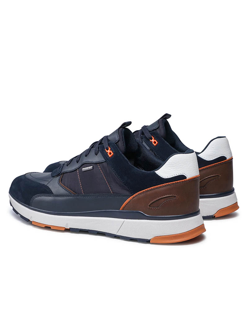 GEOX